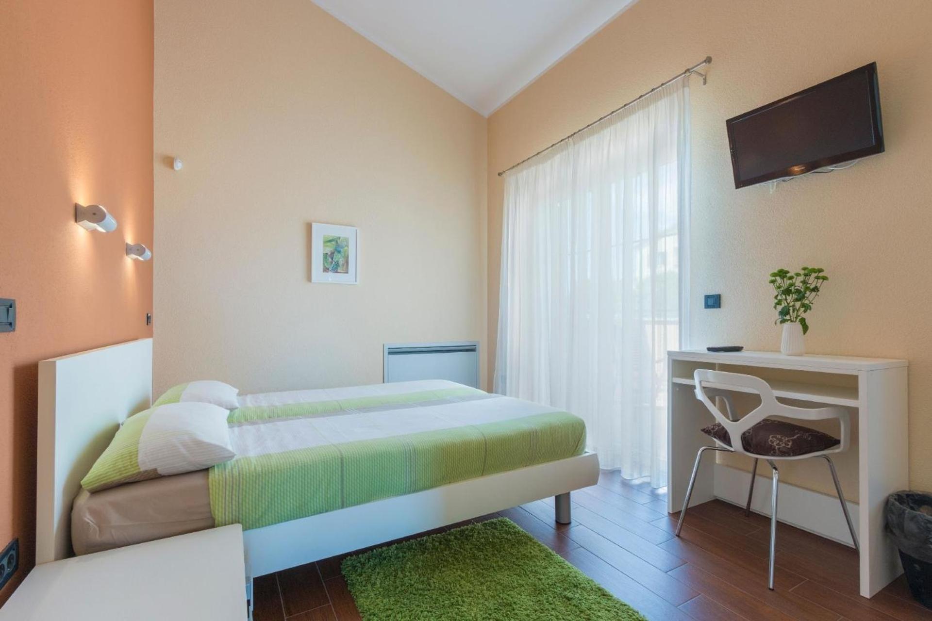 Ferienhaus In Pomer Mit Privatem Beheizten Pool Und Meerblick Dış mekan fotoğraf